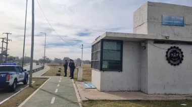 Acusan a un expolicía de abusar de un menor en una casilla policial