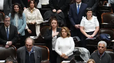Diputados K le pidieron a Kicillof que regule el uso electoral de la IA