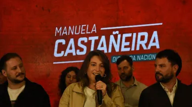 Manuela Castañeira será candidata e insistirá con el salario de $2.000.000