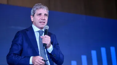 El gobierno tuvo déficit financiero por primera vez en el año