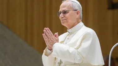 Papa León XIV llama a un día de ayuno y oración por la paz