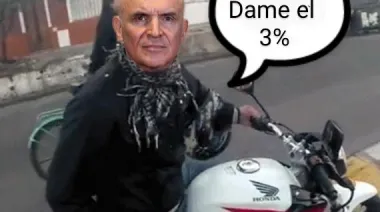 Espert huyó en moto en medio del ataque y estallaron los memes
