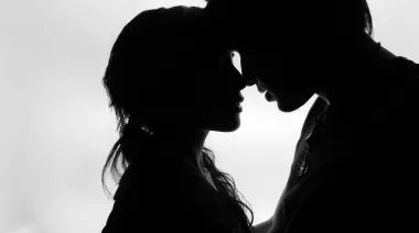 Salen a la luz dos romances vintage de famosos