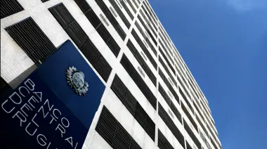 Uruguay y su costo de vida: el impacto de los impuestos y la baja competencia
