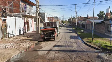 Horror en San Martín: encontró a su expareja con su nuevo novio y la prendió fuego en plena calle