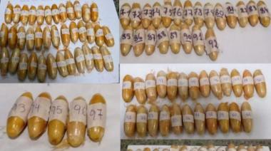 Dos "mulas" en colectivo: llevaban más de 2 kilos de cocaína en el cuerpo