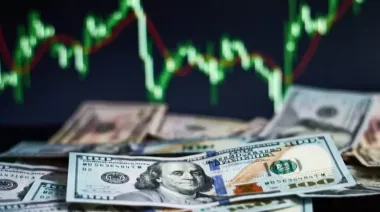 Tras el cambio de estrategia, el equipo económico enfrenta su prueba de cada mes