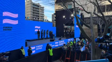 Los búnkeres donde la política aguardará los resultados