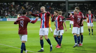 Noruega aplastó a Moldavia 11-1 con cinco goles de Haaland