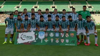 El Tita contra La Masía: Racing y Barcelona definen el Mundial Sub 18