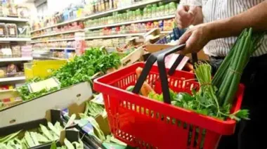 Una familia necesitó $1.160.780 en julio para no ser pobre