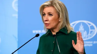María Zajárova acusa a Ucrania de crímenes y revela un vínculo clave