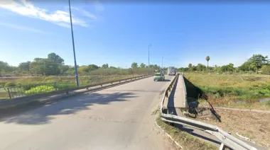 Una mujer policía mató a un motochorro de 17 años que intentó asaltarla en Moreno