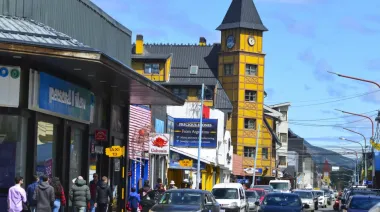 Melella mueve: el plan de Tierra del Fuego para aliviar deudas fiscales