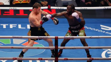 Canelo Álvarez y Terence Crawford en Netflix: el combate más visto del siglo
