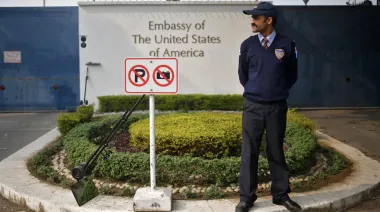 Estados Unidos bloquea visados a directivos indios por nexos con precursores de fentanilo