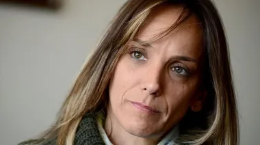 Malena Galmarini reclamó que Milei deje de "acelerar la destrucción y escuche a la gente"