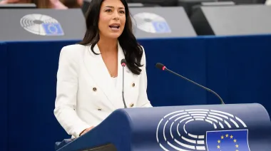 Afroditi Latinopoulou y su declaración sobre la islamización en Europa