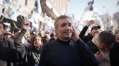El plan de Máximo Kirchner para poner en jaque el acuerdo de Milei con EE.UU.