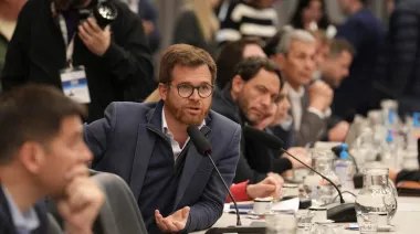Caputo, el Presupuesto 2026 y la queja opositora: "No me importa si tiene fobia"