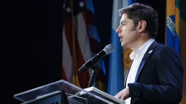 Kicillof: “La democracia está en peligro y la Argentina de Milei es una vergüenza nacional”