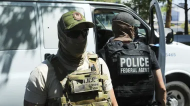 Gobierno de Estados Unidos refuerza seguridad tras ataque contra ICE