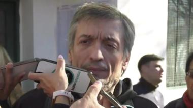 Máximo Kirchner votó en La Plata y dejó un mensaje sobre Caputo