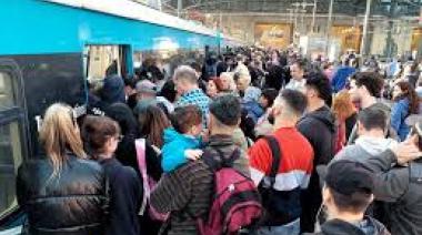 Por tercer día consecutivo se registran demoras en la circulación de  los trenes del AMBA
