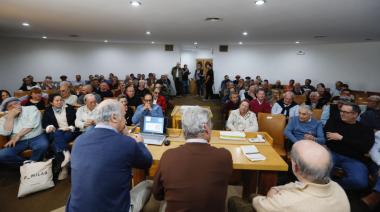 Tras los reclamos, el secretario de Agricultura fue a ver a los inundados: “Vengo a escuchar” 