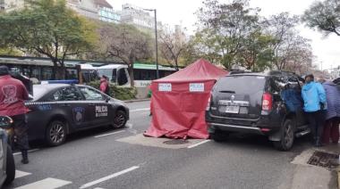 Un conductor falleció en la avenida 9 de Julio tras sufrir un paro cardíaco
