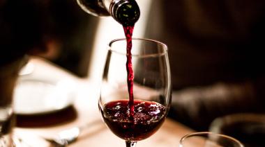 La vitivinicultura mendocina, golpeada por una "tormenta perfecta"