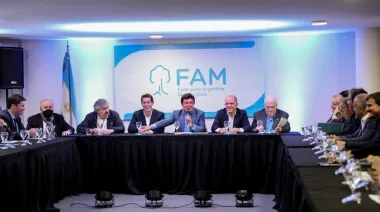 Más de 500 intendentes exigieron a Milei un cambio de rumbo económico