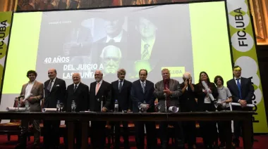 La Facultad de Derecho otorgó el Honoris Causa a los jueces del Juicio a las Juntas y al fiscal Strassera