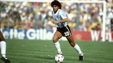 Subastarán objetos personales y camisetas históricas de Diego Maradona