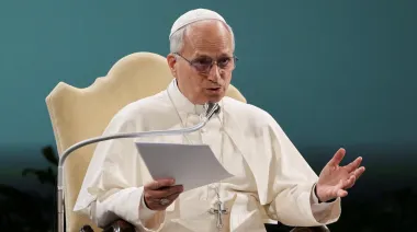 El Papa León XIV inicia su pontificado con un viaje a Medio Oriente