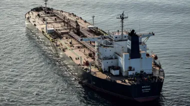 La flota “fantasma” rusa siembra tensión en aguas europeas