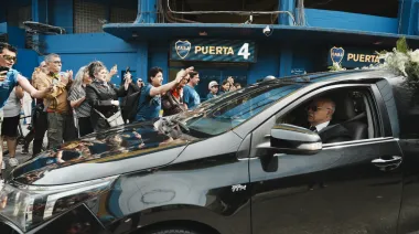 Bandera de Boca y cenizas al Gigante de Arroyito: el último adiós a Miguel Ángel Russo