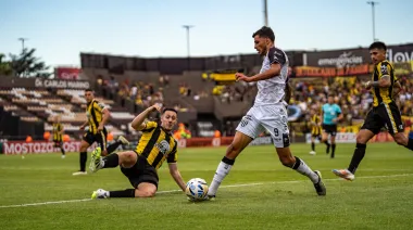 Gimnasia de Mendoza ganó la final por penales y ascendió a Primera División
