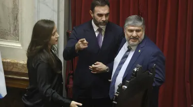 José Mayans lidera la ofensiva contra la privatización de centrales nucleares
