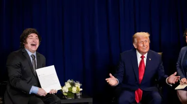 Milei viaja a Estados Unidos para reunirse con Trump y buscar respaldo financiero para la Argentina