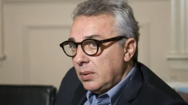 Tribunal de Cuentas sancionó a Julio Zamora por entregar fotomultas a una asociación privada