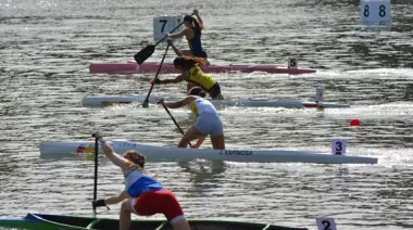 La rodilla que marca la velocidad en el piragüismo