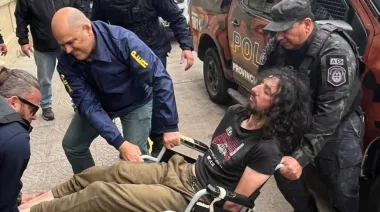 Pablo Laurta se negó a declarar ante la fiscal pero habló ante la prensa: “Hay que venerarlo, es un mártir”