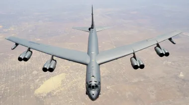 Estados Unidos despliega B-52 cerca de Venezuela: la jugada que inquieta a Maduro