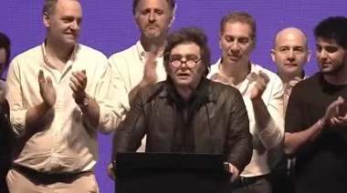 “A partir del domingo va a cambiar en serio la Argentina”