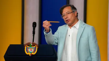 Petro busca cambiar la Constitución: ¿una amenaza a la democracia?