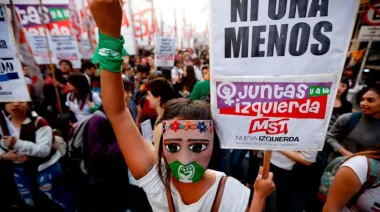 Una mujer es asesinada cada 34 horas en Argentina: 211 femicidios en lo que va del año