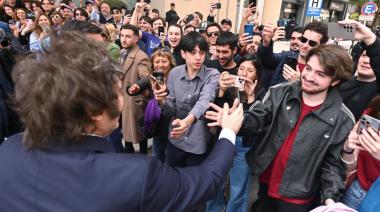 Milei saldrá a recorrer el interior del país y buscará una nueva foto con Donald Trump