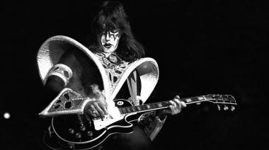 Ace Frehley, guitarrista de Kiss, muere a los 74 años
