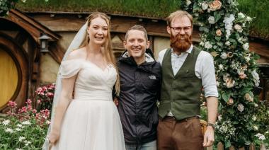 Elijah Wood sorprendió a los fans de El señor de los anillos durante una boda